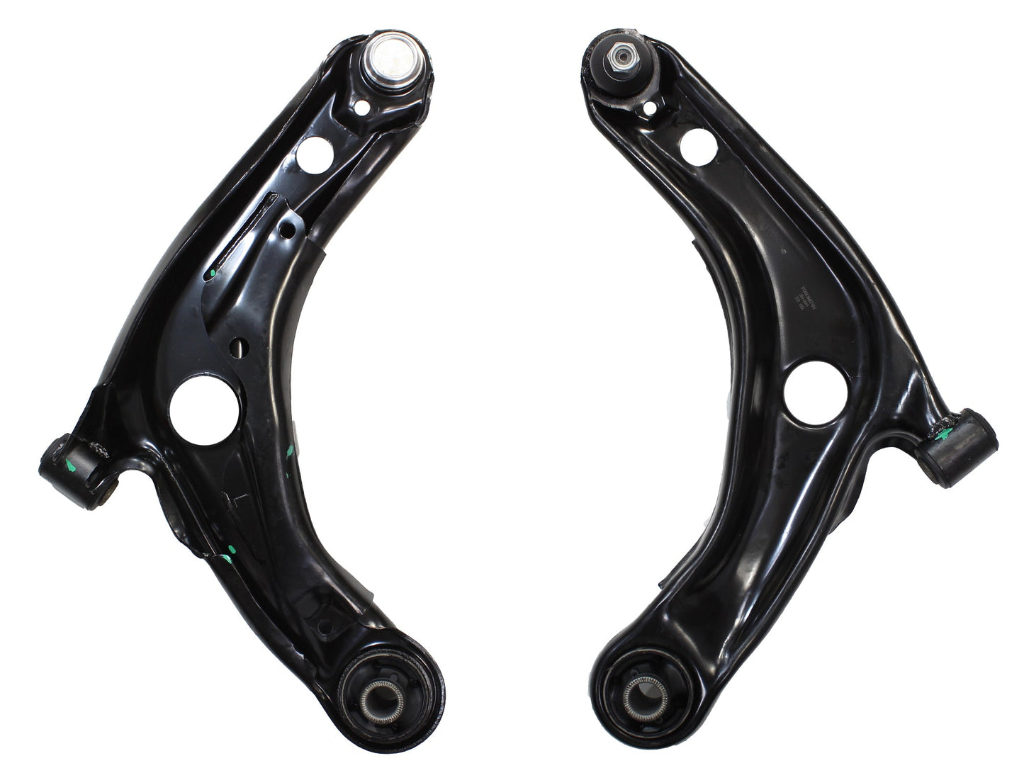 HORQUILLA INF IZQ C/ROTULA C/BUJES (PRIUS C 1.5L 18-21)