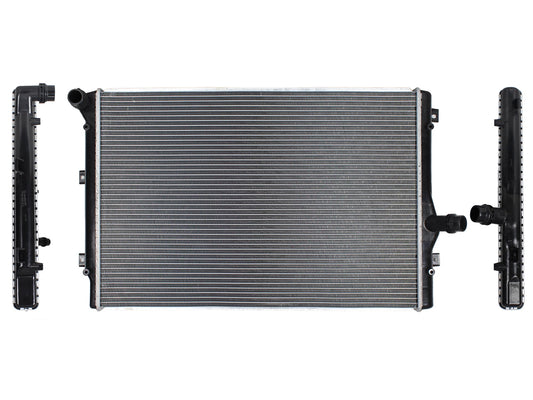 RADIADOR AGUA C/S AIRE STD/AUT 670*460*32MM (BORA GLI 2.0L 06-10/BEETLE 12-19) T/SOLDADO