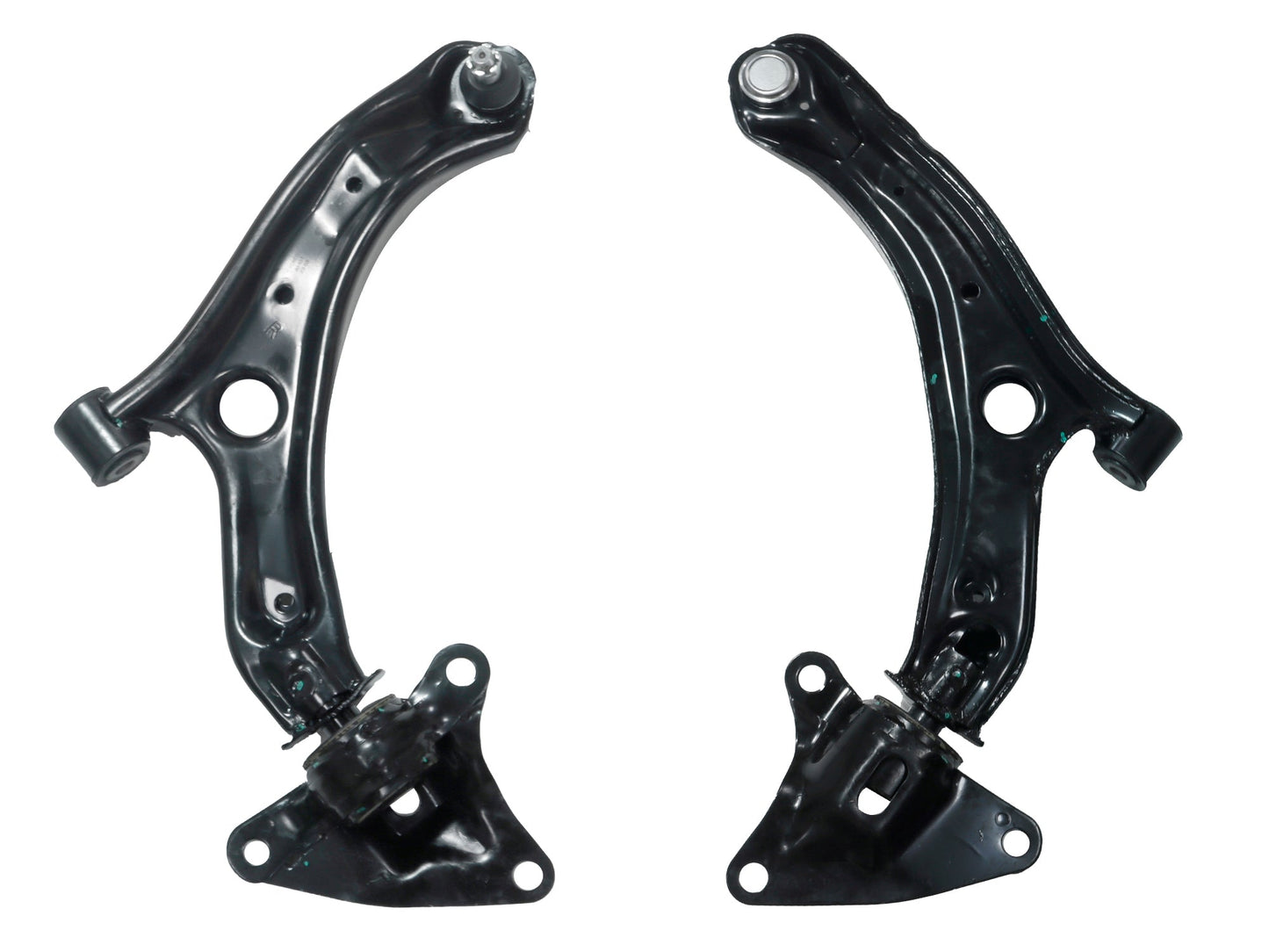 HORQUILLA INF DER C/ROTULA C/BUJES (FIT 1.5L 09-14)