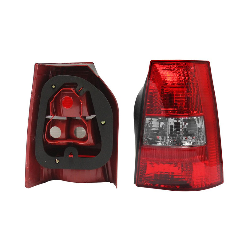 CALAVERA DER S/ARNES OSCURA (ROJO/HUMO) POINTER VAGONETA 2004 -2005